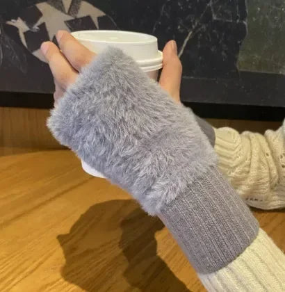 Women’s Plush Fingerless Gloves