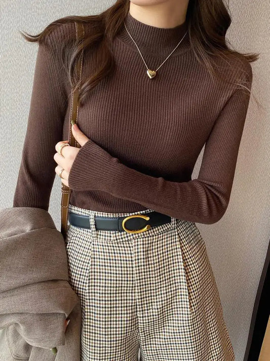 Women’s Vintage Mock Neck Jumper